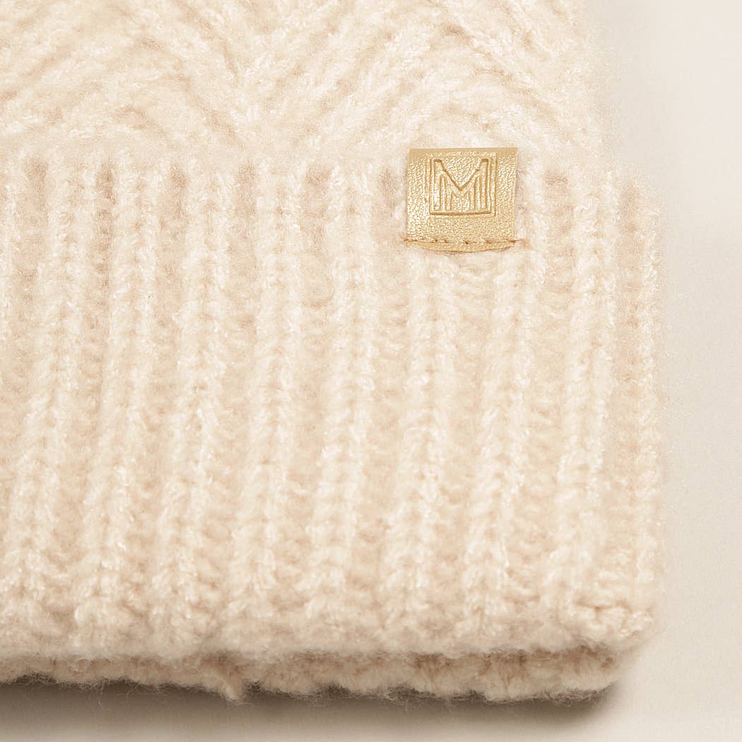 Chevron Knit Cuff Beanie w Faux Fur Pom